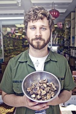 Dan Mangan